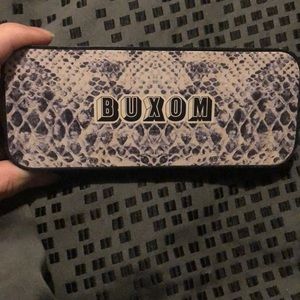 Buxom May Contain Nudity Eyeshadow Palette.